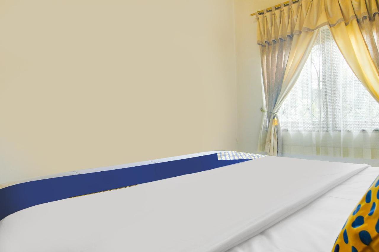Spot On 91620 Skypiea Guest House Tasikmalaya Εξωτερικό φωτογραφία