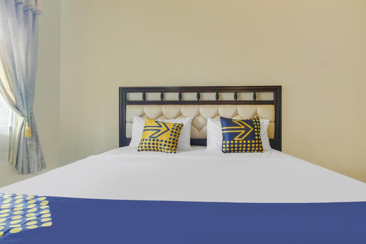Spot On 91620 Skypiea Guest House Tasikmalaya Εξωτερικό φωτογραφία