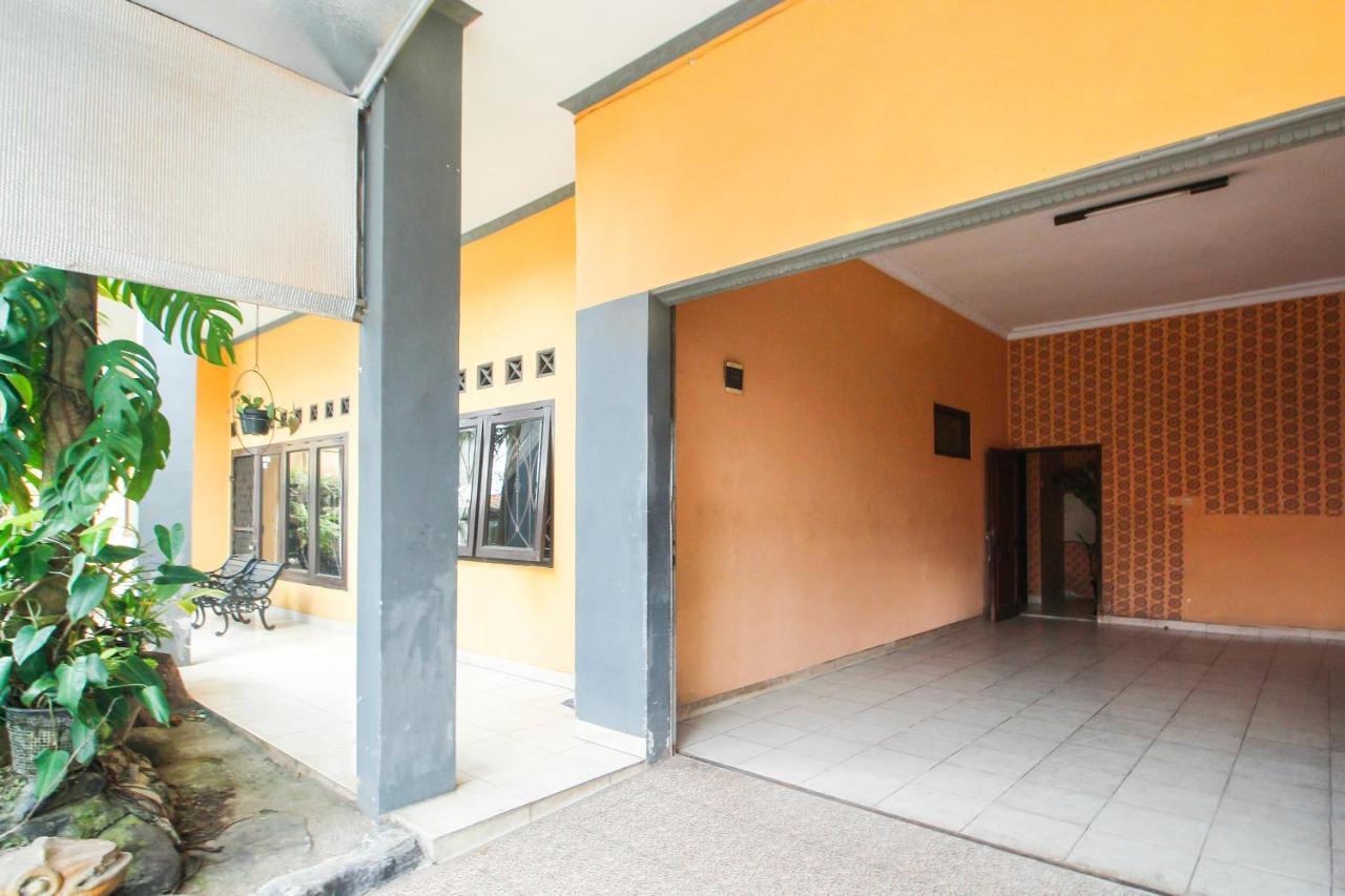Spot On 91620 Skypiea Guest House Tasikmalaya Εξωτερικό φωτογραφία